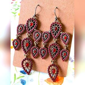Elegant Red Teardrop Earrings